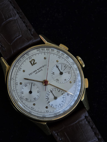 Montre Record Watch Co valjoux 71 en or 18k