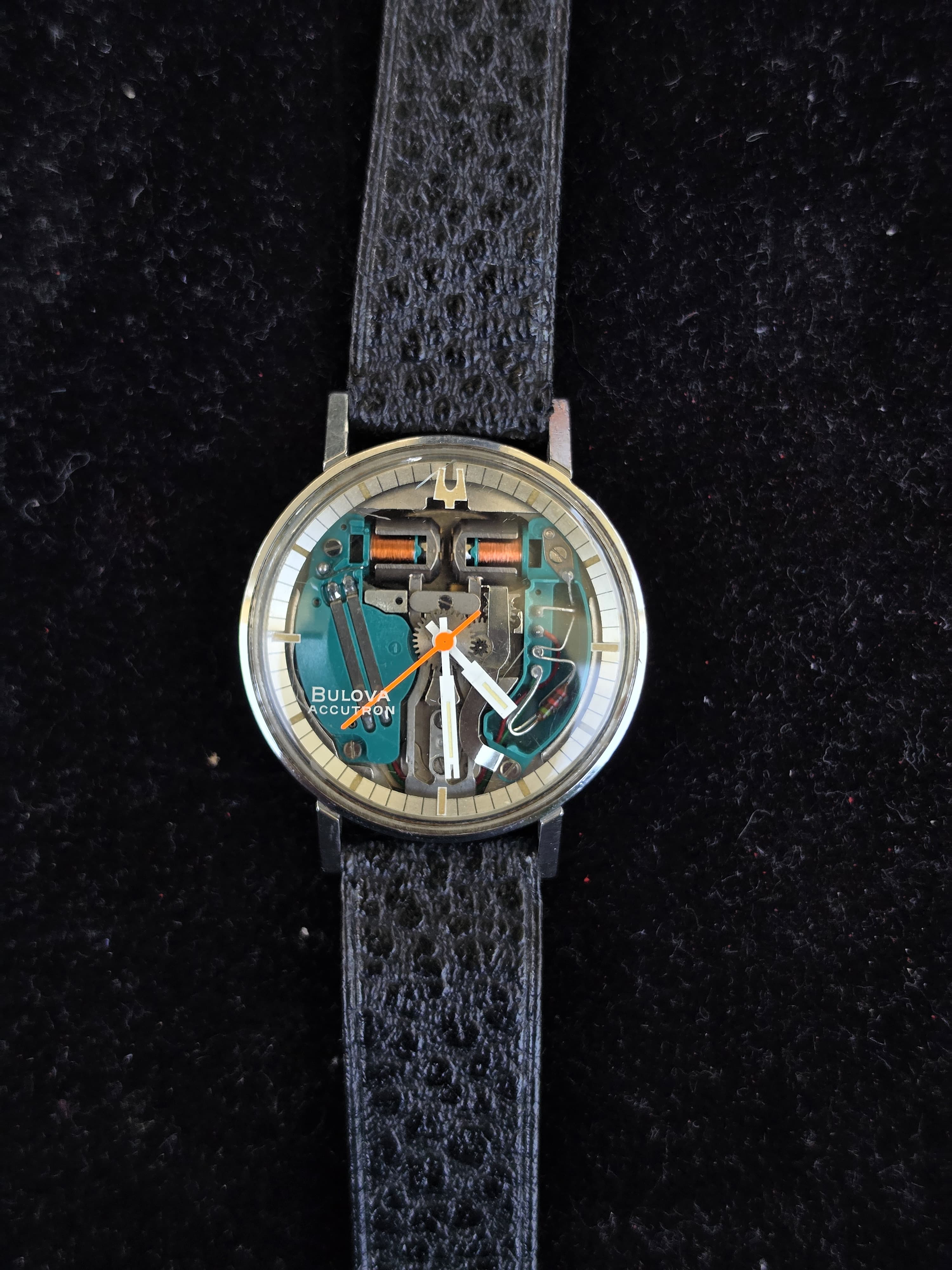 Montre Bulova Accutron acier