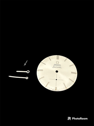 Dial Omega Seamaster automatic